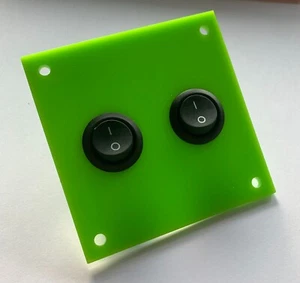 Interruttore Luce 12v / 24v LED Doppio Nero Camper Furgone Motore Casa Barca (Verde) - Foto 1 di 1