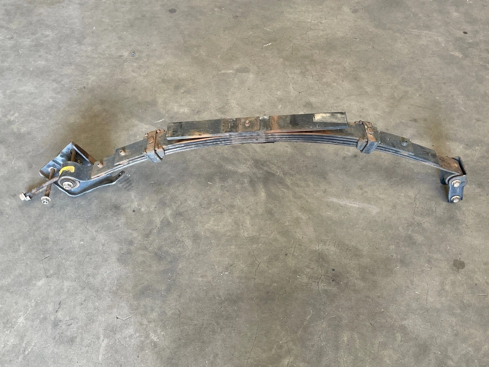 2006-2010 Hummer H3 Rear Left Driver Side Leaf Spring AWD 1477 OEM - Image 1 of 4