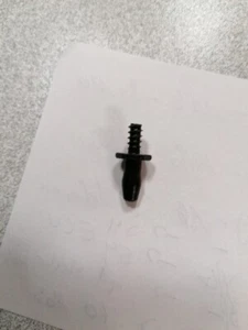 Opel Zafia C, Halte Nase für Rücklichtgehäuse - Bild 1 von 1