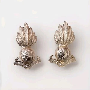 GENUINE Royal Artillery Anodised Gold Collar Badges RA Dogs No1 Or 2 Uniform - Picture 1 of 7