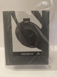 Bose Headphones 700 Noise-Canceling Bluetooth (Triple Black) “NEW & SEALED” - Picture 1 of 4