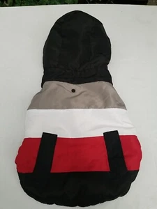 Mehrfarbige Haustierjacke mit Kapuze rot schwarz & weiß, Large - Bild 1 von 7