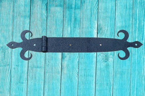 Decorative iron for door or gate hinges in black finish (HF-015) Cover