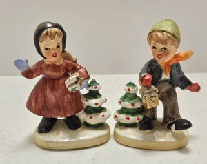 Statuina vintage 3 1/2" NAPCOWARE Natale ragazza e ragazzo X8366 dipinta a mano Giappone - Foto 1 di 4