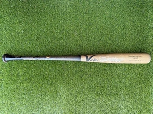 OAKLAND ATHLETICS TOMMY WHITE AUTOGRAPHED INSCRIBED GAME USED BASEBALL BAT - Picture 1 of 4