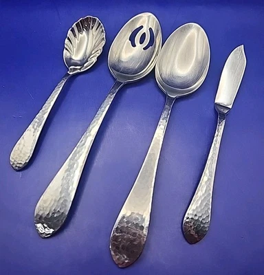 Reed & Barton Hammered Antique Glossy  4 Serving Pieces  Stainless Flatware - Image 1 of 4