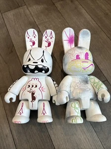 Qee Bunny’s Custom By Famous Artists Nasty & Unknown 1 Of 1 - Vinyl Figures Sign - Bild 1 von 9