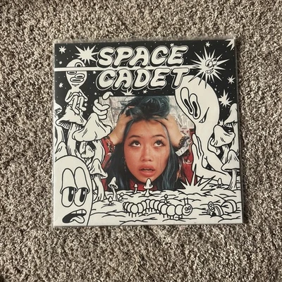 beabadoobee - Space Cadet / Vinyl LP limited on COLORED blue - Image 1 of 2