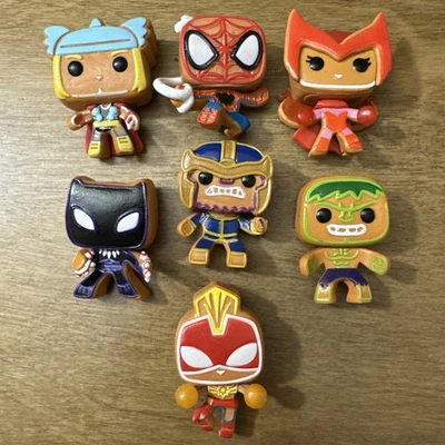 Minifiguras Funko Marvel Gingerbread Hulk, Thanos, Capitán América y más 2022 Foto 1 de 4
