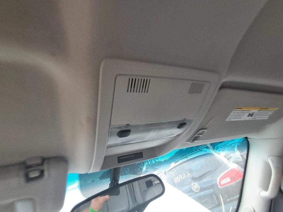 Console Front Roof Without Sunroof Fits 07-11 SUBURBAN 1500 2611169 - Изображение 1 из 1