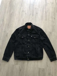 Vintage Rare Levis Men White Tab Trucker Jacket Color Black - Picture 1 of 3