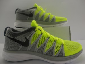 nike flyknit lunar 2 price