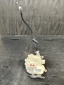 19-23 PORSCHE CAYENNE REAR RIGHT PASSENGER SIDE DOOR LOCK ACTUATOR MOTOR W CABLE - Bild 1 von 8
