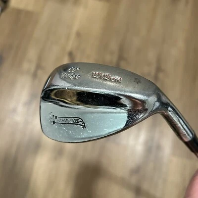 Cuña Wilson Harmonized Lob 60° Grados Eje de Acero Flexión Rígida Foto 1 de 4