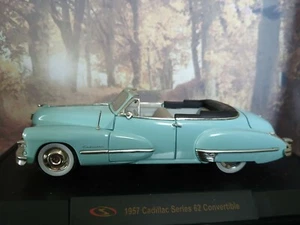1/32 Signature models 1957 Cadillac Series 62 convertible - Picture 1 of 5