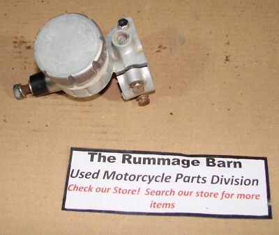 FRONT BRAKE MASTER CYLINDER ----- parts only ------ 1976 KAWASAKI KZ750B Twin KZ - Image 1 of 2