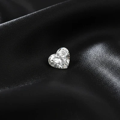 Certified Lab Grown Diamond, 1.39ct, D, SI1, Heart Shape, Excellent Cut - Image 1 of 4