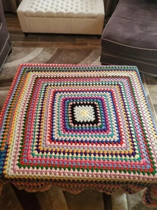 Granny Square bunte gehäkelte afghanische Decke Überwurf handgefertigt 58" x 58" - Bild 1 von 11