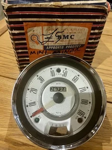 VINTAGE Smiths Mini MK1 - Speedometer - early 1960s - untested - Picture 1 of 4