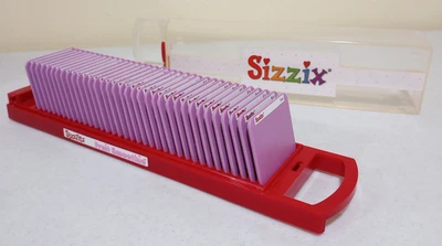 Juego completo de alfabetos Sizzix Sizzlits: batido de frutas, letras de la A a la Z, números 0-9 Foto 1 de 4