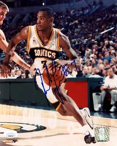 RASHARD LEWIS Signed Autographed 8x10 Photo with JSA COA Supersonics Photofile - Picture 1 of 1