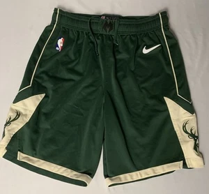 Game Worn Milwaukee Bucks Shorts Authentic Team Issue Pro Nike NBA Basketball - Picture 1 of 6