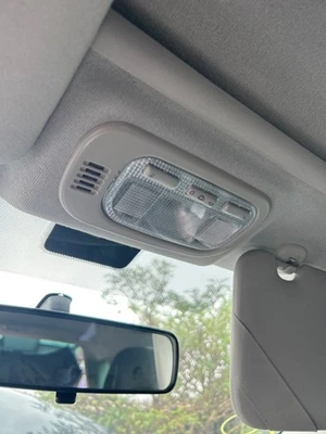 PEUGEOT 207 SW  WK INTERIOR LIGHT - image 1 of 4