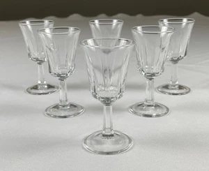 6 Bicchieri Porta Cristallo Taglio Verticale Piedi Vintage Altezza 3,5" Stelo Esagonale - Foto 1 di 7