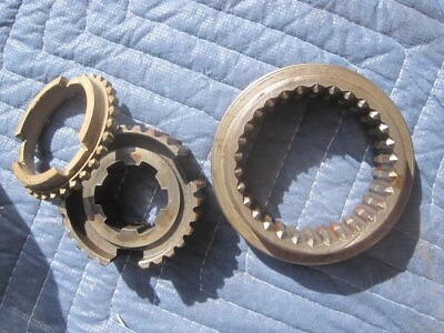 1939- 1948 ford transmission synchronizer hub 81A-7105 - Image 1 of 2