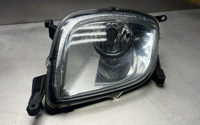 2003 - 2006 Porsche Cayenne 955 Luz de Neblina Dianteira Lado do Passageiro P/N: 7L5941700A - Imagem 1 de 4