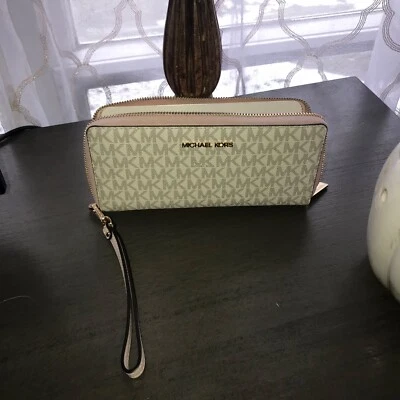 MICHAEL KORS 35H8STVT3B Women's Wallet - white /pink - Image 1 of 4