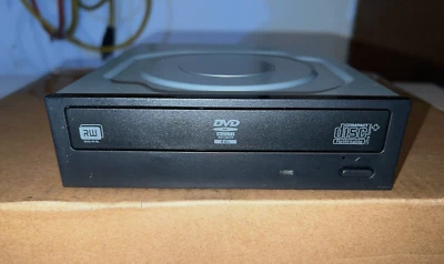 Lite-on 16X CDRW / DVD+-RW Dual Layer SATA MODEL HD-16AAS 45K0437 - Image 1 of 3