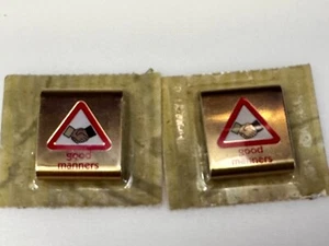 Lote de 2 insignias de cinturón BSA/Boy Scouts Of America Good Manners - Imagen 1 de 8
