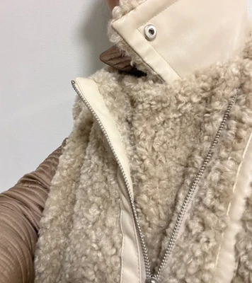 Chaleco de piel sintética crema By Anthropologie talla L - nuevo sin etiquetas Foto 1 de 4