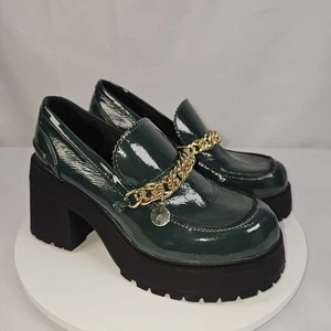 Asos Design Damen würzige klobige halbhohe Halbschuhe mit Kette dunkelgrün Größe 5 - Bild 1 von 8