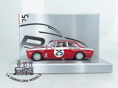RB442 Scalextric Slot REVOSLOT RA0129 ALFA ROMEO GUILIA SPRINT GT #25 / 1970' WI - Imagen 1 de 4