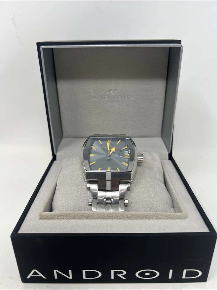 Android (Aragon) AD568 Stainless Steel Quartz Silver Orange Millipede Watch RARE - Image 1 of 4