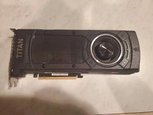 Gigabyte NVIDIA GeForce GTX Titan X 12GB Graphics/Video Card GV-NTITANXD5-12GD - Picture 1 of 6