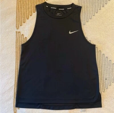 Camiseta sin mangas transpirable para correr Nike Dri-Fit Miler, talla pequeña Foto 1 de 4