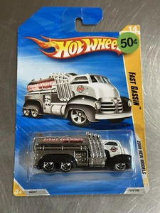2009 Hot Wheels #014 Fast Gassin (white) - Picture 1 of 2