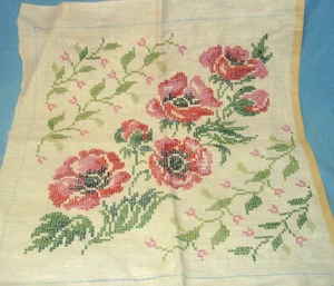'77 Columbia Minerva 6762 Colonial Poppies Finished Sampler Pillow Cross Stitch - Picture 1 of 5