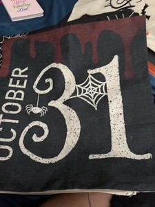 17×17 Pillow Case October 31st Halloween Themed - Picture 1 of 1