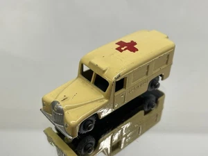 MATCHBOX LESNEY 14B DAIMLER AMBULANCE - GMW -CREAM 3inch- GOOD - 546 - Picture 1 of 6