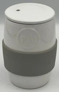Pampered Chef Ceramic Microwave Egg Cooker W/Lid & Silicone Sleeve - Imagen 1 de 7