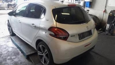 Centralina motore Peugeot 208 I CA, CC 1616898380 P20995644 - Immagine 1 di 3