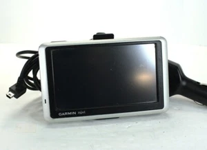 Garmin Nuvi 1350 4.3" GPS con ventosa USB y paquete de cable de alimentación para automóvil - Imagen 1 de 4