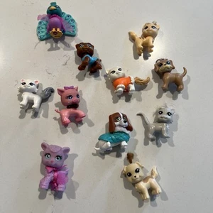 Lote Mixto Vintage Polly Pocket Mascota GATOS PERROS PAVO REAL CORDERO Lote - Imagen 1 de 4