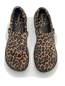 BORN Boc Suede Leather Leopard Slip On Nursing Comfort Clogs 10M - Picture 1 of 7