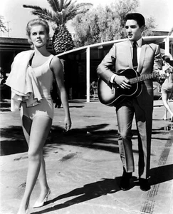 Elvis Presley/Ann Margaret 5x7 Musik Erinnerungsstücke Rock & Roll - Bild 1 von 1