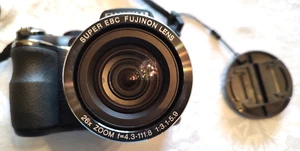 Fujifilm Finepix S4300 pre-owned Fully Tested - Picture 1 of 12